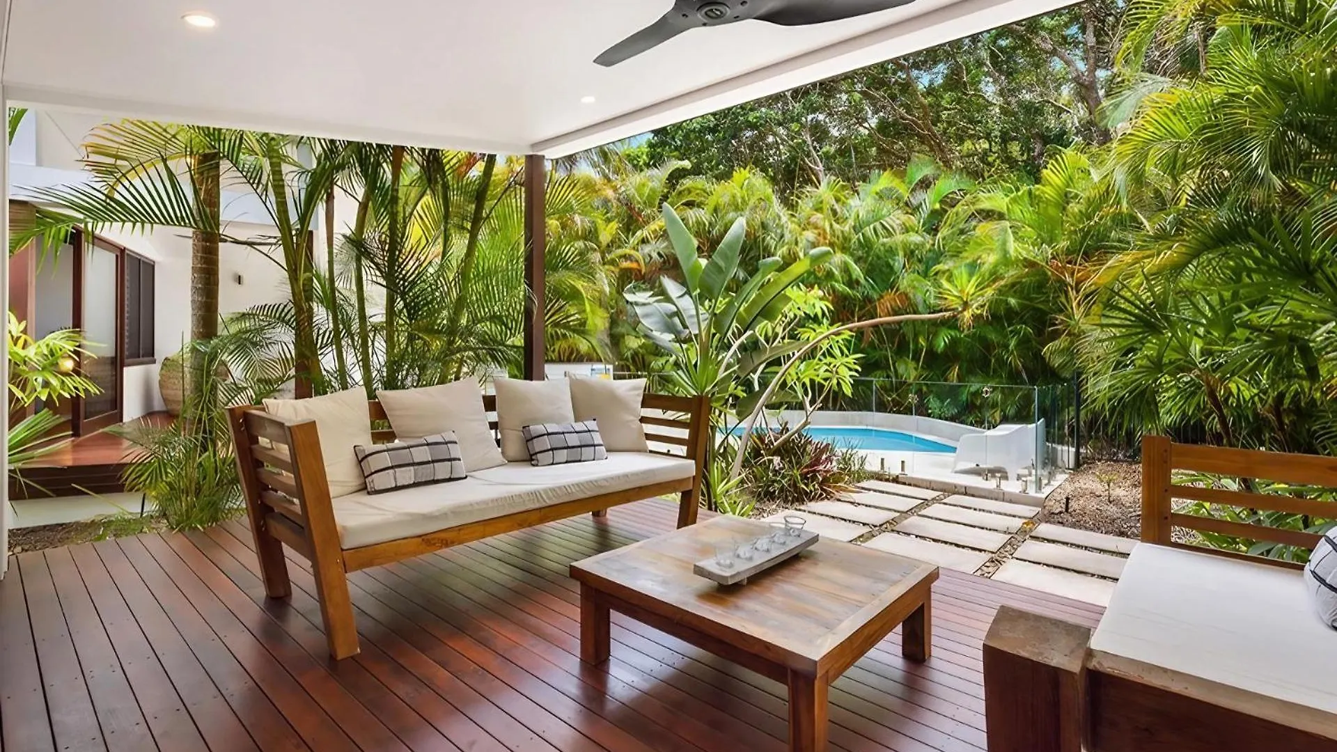 Holiday home Pavilion 5 Broken Head Australia